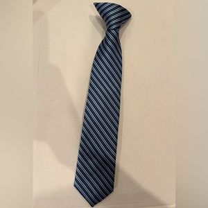Cat & Jack Boys clip-on tie